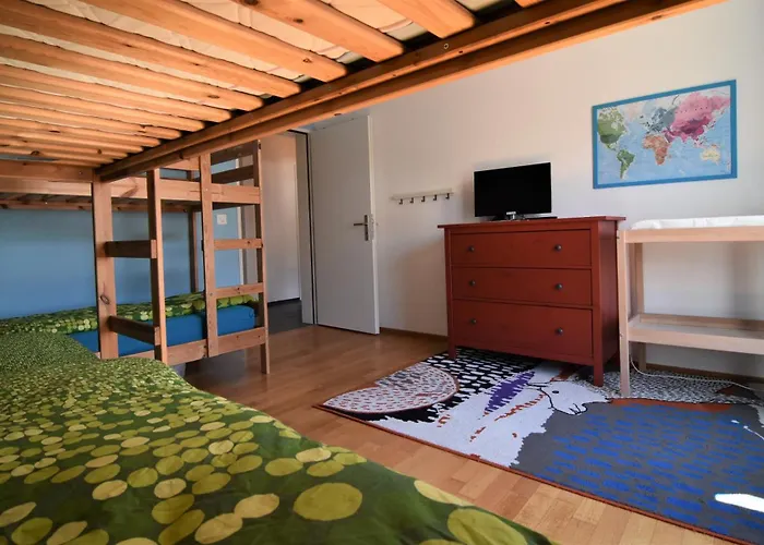 Sandeilas 10 * Savognin