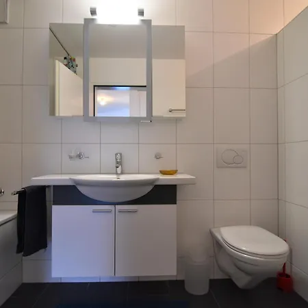 Apartament Sandeilas 10 *